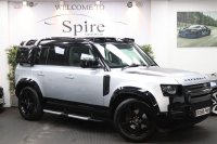 LAND ROVER DEFENDER 110