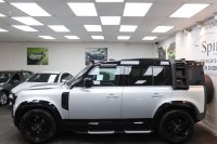 LAND ROVER DEFENDER 110
