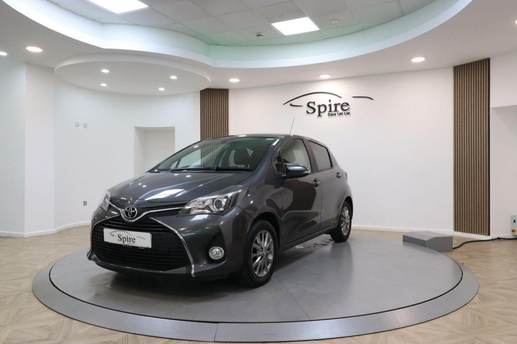 2016 Toyota YARIS